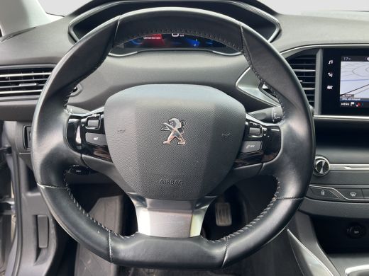 Peugeot 308 SW 1.2 PureTech Blue Lease Allure Trekhaak | Keyless | Full map navigatie | Parkeersensoren voor ... ActivLease financial lease