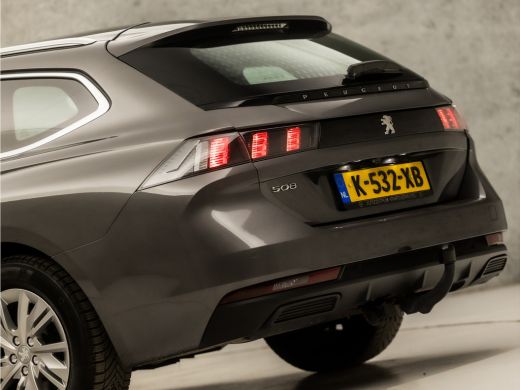 Peugeot 508 SW 1.2 PureTech Sport Automaat (APPLE CARPLAY, GROOT NAVI, 360 CAMERA, TREKHAAK, SPORTSTOELEN, KE... ActivLease financial lease
