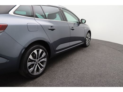 Renault Mégane Estate 1.3 TCe 140 Techno | Achterbank in delen neerklapbaar | Achteruitrijcamera | Airco (automatisch) ActivLease financial lease