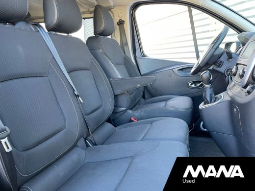 Renault Trafic 2.0dCi 170PK T29 Automaat L2H1 DC Luxe Trekhaak Airco Cruise Navi Camera ActivLease financial lease