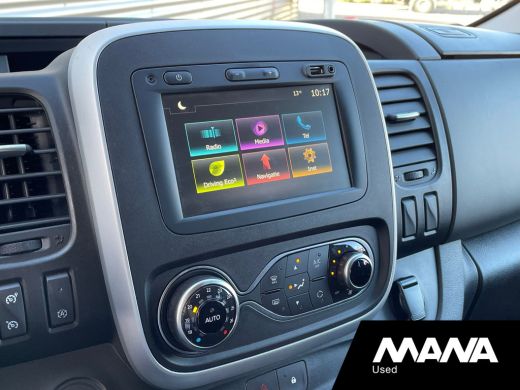 Renault Trafic 2.0dCi 170PK T29 Automaat L2H1 DC Luxe Trekhaak Airco Cruise Navi Camera ActivLease financial lease