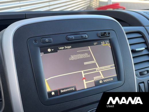 Renault Trafic 2.0dCi 170PK T29 Automaat L2H1 DC Luxe Trekhaak Airco Cruise Navi Camera ActivLease financial lease