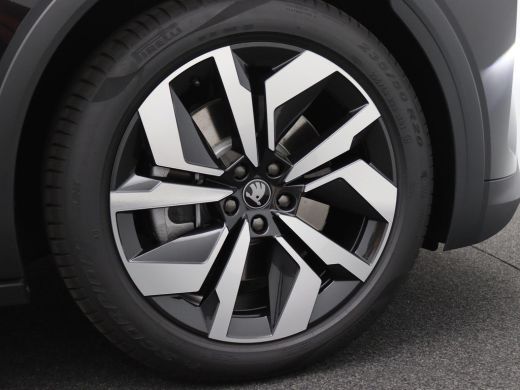 Skoda Elroq 85 Sportline Edition 285PK Aut. Alarm, 360gr. Camera, Stoel-Stuurverwarming, Canton Sound, Clima,... ActivLease financial lease