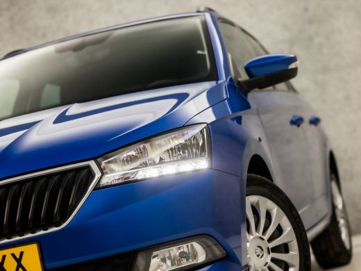 Skoda Fabia Combi 1.0 TSI Ambition Sport (APPLE CARPLAY, NAVIGATIE, PARKEERSENSOREN, SPORTSTOELEN, CRUISE, GE... ActivLease financial lease