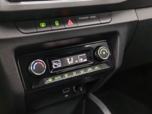 Skoda Fabia Combi 1.0 TSI Ambition Sport (APPLE CARPLAY, NAVIGATIE, PARKEERSENSOREN, SPORTSTOELEN, CRUISE, GE... ActivLease financial lease