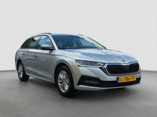 Skoda Octavia Combi 1.0 TSI Business Edition Stoelverwarming | Elek. achterklep | LED | Full map navigatie | ActivLease financial lease