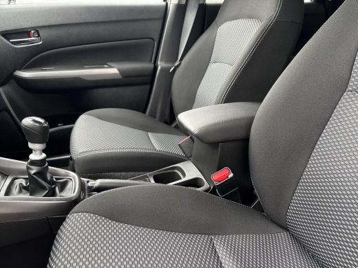 Suzuki Vitara 1.4 Boosterjet Select Smart Hybrid Afneembare Trekhaak | Adaptieve Cruise Control | Climate Contr... ActivLease financial lease