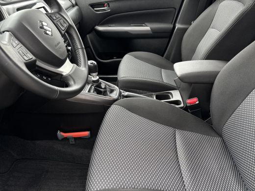 Suzuki Vitara 1.4 Boosterjet Select Smart Hybrid Afneembare Trekhaak | Adaptieve Cruise Control | Climate Contr... ActivLease financial lease