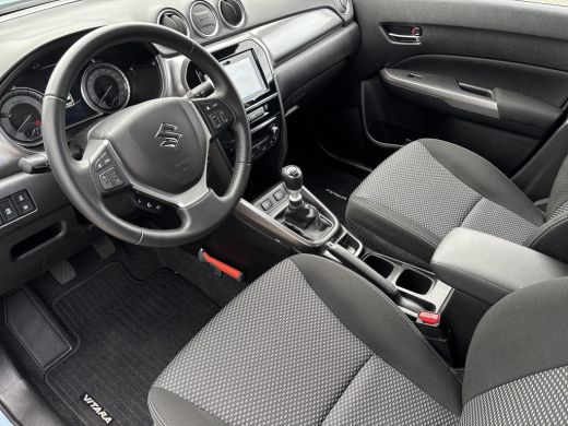 Suzuki Vitara 1.4 Boosterjet Select Smart Hybrid Trekhaak | Apple CarPlay & Android Auto | Achteruitrijcamera |... ActivLease financial lease