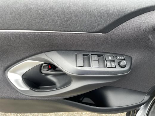 Toyota Yaris Cross 1.5 Hybrid 115 Active Comfort Pack ActivLease financial lease