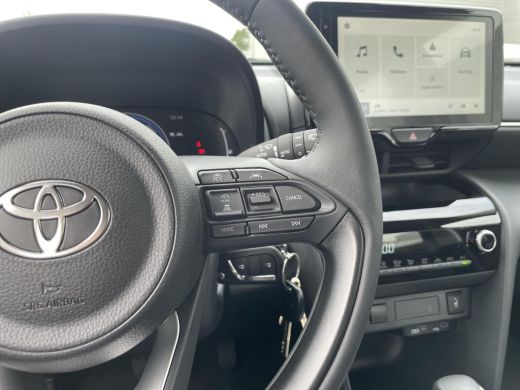 Toyota Yaris Cross 1.5 Hybrid 115 Active Comfort Pack ActivLease financial lease