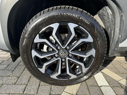 Toyota Yaris Cross 1.5 Hybrid 115 First Edition (Navigatie - Adaptive cruise) ActivLease financial lease