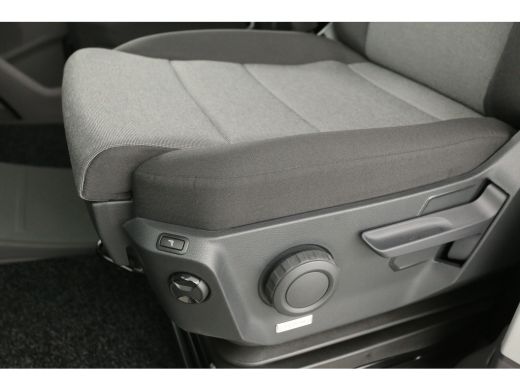 Volkswagen Crafter 2.0 TDI DSG HERO EDITION L3H3 | 140PK | FACELIFT MODEL | BPM VRIJ | 3000KG | TREKHAAK | VIRTUAL |... ActivLease financial lease