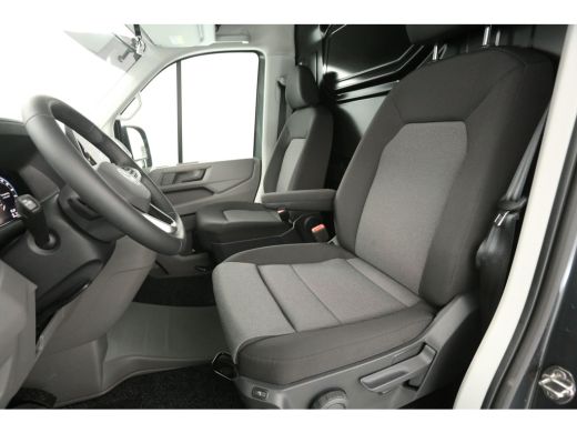 Volkswagen Crafter 2.0 TDI DSG HERO EDITION L3H3 | 140PK | FACELIFT MODEL | BPM VRIJ | 3000KG | TREKHAAK | VIRTUAL |... ActivLease financial lease