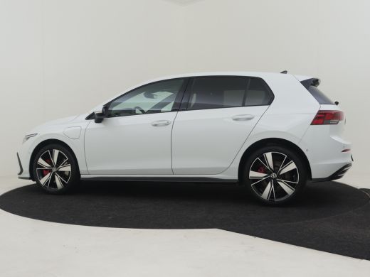 Volkswagen Golf 1.4 eHybrid GTE 204 pk | Apple Carplay Android Auto | Achteruitrijcamera | Stoel stuur Verwarming... ActivLease financial lease