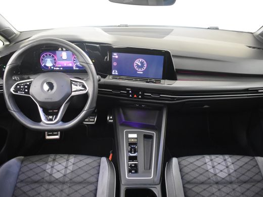 Volkswagen Golf 1.5 eTSI R-Line Business 150 pk | Apple Carplay Android Auto | Achteruitrijcamera | Stoel Stuur V... ActivLease financial lease