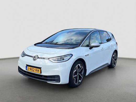 Volkswagen ID.3 First Plus 58 kWh Stoel+Stuurverwarming | Matrix LED | Keyless | Camera | PDC voor en achter