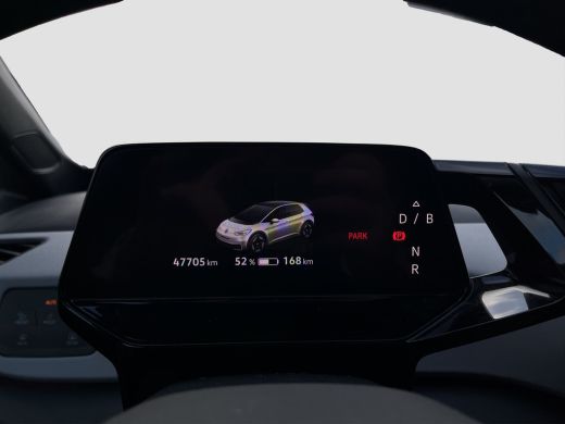 Volkswagen ID.3 First Plus 58 kWh Stoel+Stuurverwarming | Matrix LED | Keyless | Camera | PDC voor en achter ActivLease financial lease
