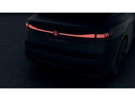 Volkswagen ID.7 Pro Limited Edition | 'App-Connect' draadloze smartphone integratie | Achterbank in ongelijke del... ActivLease financial lease