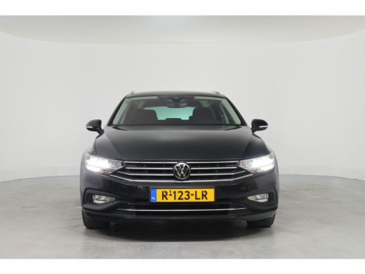 Volkswagen Passat Variant 1.5 TSI Business | Virtual | Navi | Ergo Comfort | DAB | Keyless | 3-Zone Clima | Cruise ... ActivLease financial lease