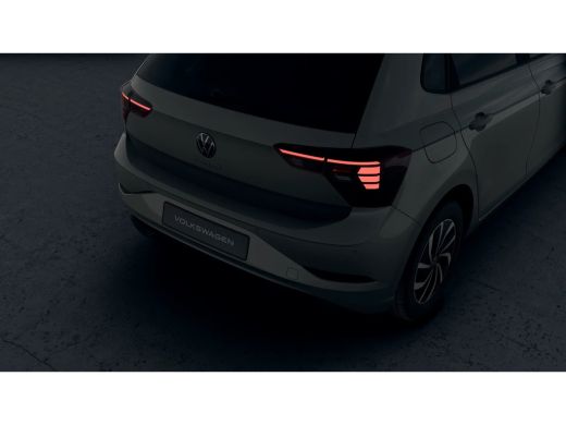 Volkswagen Polo Edition | 'App-Connect' smartphone integratie | Achterlichten LED | Afstandscontrolesysteem (Fron... ActivLease financial lease