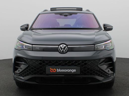 Volkswagen Tiguan 1.5 eHybrid R-Line Edition 272PK DSG Panoramadak, Harman & Kardon, LED-Matrix, Winterpakket Plus,... ActivLease financial lease