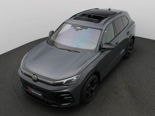 Volkswagen Tiguan 1.5 eHybrid R-Line Edition 272PK DSG Panoramadak, Harman & Kardon, LED-Matrix, Winterpakket Plus,... ActivLease financial lease