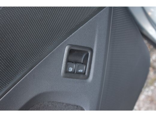 Volkswagen Tiguan R-Line Edition - eHybrid Inclusief €4000,- inruilvoordeel | TREKHAAK | ADAPT.CRUISE | NAVIGATIE |... ActivLease financial lease