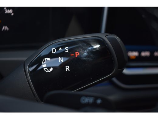 Volkswagen Tiguan R-Line Edition - eHybrid Inclusief €4000,- inruilvoordeel | TREKHAAK | ADAPT.CRUISE | NAVIGATIE |... ActivLease financial lease