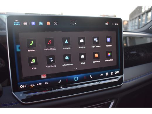 Volkswagen Tiguan R-Line Edition - eHybrid Inclusief €4000,- inruilvoordeel | TREKHAAK | ADAPT.CRUISE | NAVIGATIE |... ActivLease financial lease