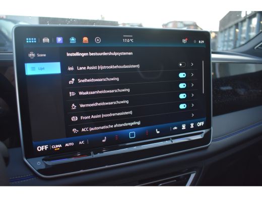 Volkswagen Tiguan R-Line Edition - eHybrid Inclusief €4000,- inruilvoordeel | TREKHAAK | ADAPT.CRUISE | NAVIGATIE |... ActivLease financial lease