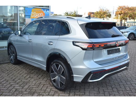 Volkswagen Tiguan R-Line Edition - eHybrid Inclusief €4000,- inruilvoordeel | TREKHAAK | ADAPT.CRUISE | NAVIGATIE |... ActivLease financial lease
