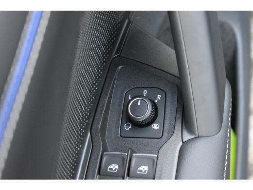 Volkswagen Tiguan R-Line Edition - eHybrid Inclusief €4000,- inruilvoordeel | TREKHAAK | NAVIGATIE | ADAPT.CRUISE |... ActivLease financial lease