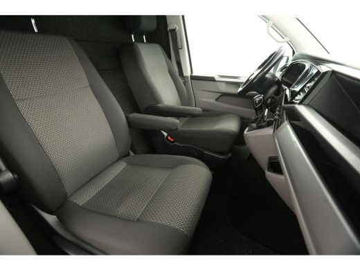 Volkswagen Transporter 2.0 TDI L2H1 30 Bulli 150PK DSG Automaat Airco ACC Camera Carplay LED Trekhaak Virtual Navi PDC 1... ActivLease financial lease