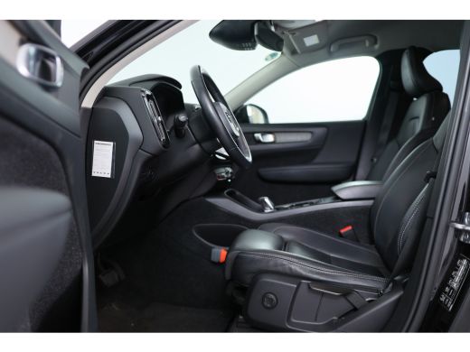Volvo  XC40 2.0 T4 Inscription | Dealer Onderhouden! | Trekhaak Wegklapbaar | Leder | 360Camera | Keyless | B... ActivLease financial lease