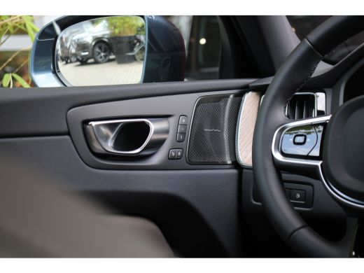 Volvo  XC60 T6 AWD Plug-in Hybrid Ultra Bright | Luchtvering | Harman/Kardon | Pilot Assist | Memory | Head-u... ActivLease financial lease