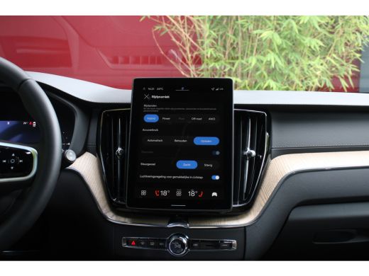 Volvo  XC60 T6 AWD Plug-in Hybrid Ultra Bright | Luchtvering | Harman/Kardon | Pilot Assist | Memory | Head-u... ActivLease financial lease