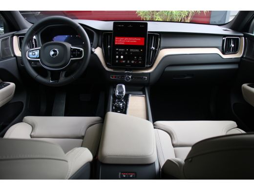 Volvo  XC60 T6 AWD Plug-in Hybrid Ultra Bright | Luchtvering | Harman/Kardon | Pilot Assist | Memory | Head-u... ActivLease financial lease