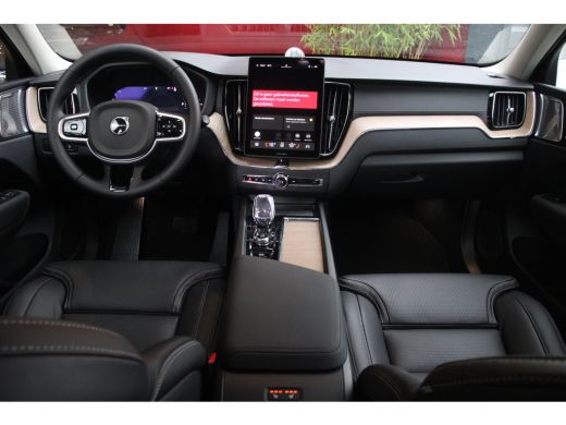 Volvo  XC60 T6 AWD Plug-in Hybrid Ultra Dark | Luchtvering | Bowers&Wilkins | Massage | Panoramadak | Pilot A... ActivLease financial lease