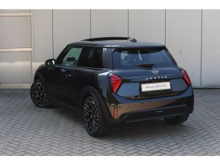 Mini 3-Deurs Cooper C Automaat / Favoured / Pakket L / 18" Night Flash Spoke 2-tone