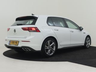 Volkswagen Golf 1.5 eTSI R-Line Business 150 pk | Apple Carplay Android Auto | Achteruitrijcamera | Stoel Stuur V...