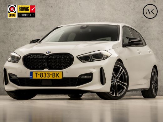 BMW 1 Serie 118i M Sport Automaat (APPLE CARPLAY, M PAKKET, STUUR/STOELVERWARMING, SFEERVERLICHTING, SPORTSTO...