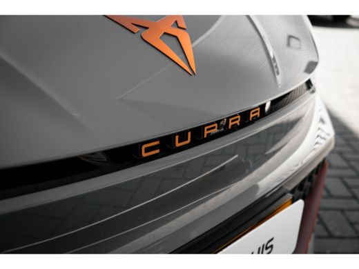 CUPRA Born Performance 82 kWh Panorama dak | Sennheiser | Keyless Advanced | Elek. stoelen | 20" Velgen 'Hur... ActivLease financial lease