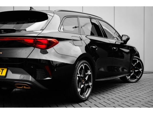 CUPRA Leon Sportstourer 1.5 TSI e-Hybrid VZ Performance Pano Schuif kantel dak | Sennheiser | 19" inch LM velgen ActivLease financial lease
