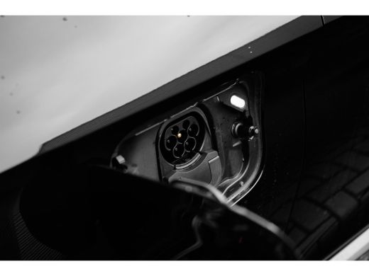 CUPRA Leon Sportstourer 1.5 TSI e-Hybrid VZ Performance Pano Schuif kantel dak | Sennheiser | 19" inch LM velgen ActivLease financial lease