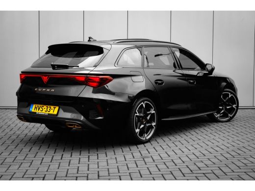 CUPRA Leon Sportstourer 1.5 TSI e-Hybrid VZ Performance Pano Schuif kantel dak | Sennheiser | 19" inch LM velgen ActivLease financial lease