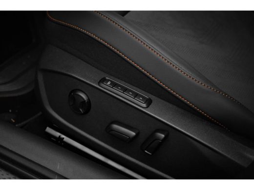 CUPRA Leon Sportstourer 1.5 TSI e-Hybrid VZ Performance Pano Schuif kantel dak | Sennheiser | 19" inch LM velgen ActivLease financial lease