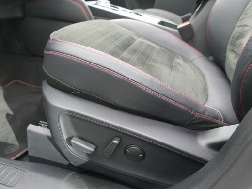 Ford Kuga 2.5 PHEV ST-Line X | Black Pack | Panoramadak | B&O | Adaptive LED | Winterpack | Adaptive Cruise... ActivLease financial lease