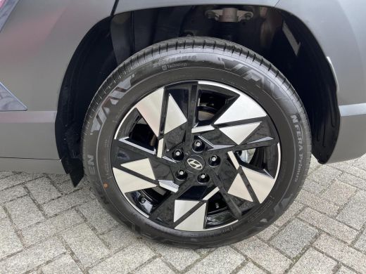 Hyundai Kona 1.6 GDI HEV Comfort Smart | All-in prijs | Automaat | Apple/ android auto ActivLease financial lease