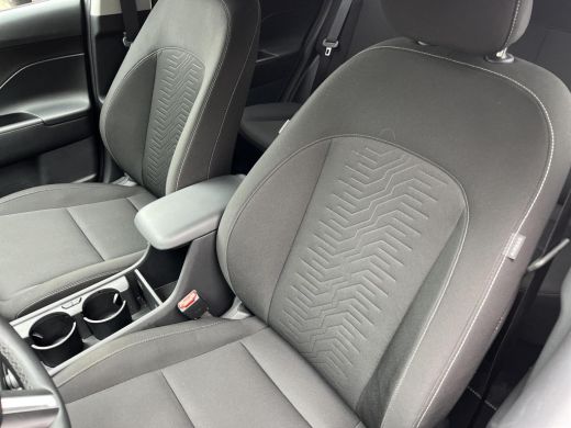 Hyundai Kona 1.6 GDI HEV Comfort Smart | All-in prijs | Automaat | Apple/ android auto ActivLease financial lease